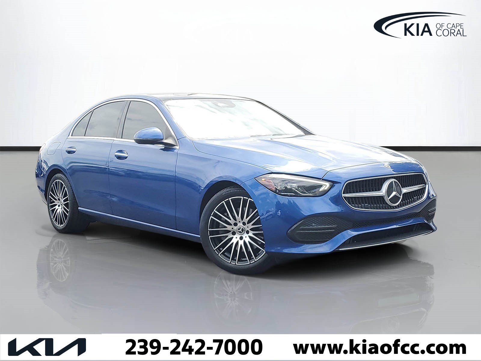 Used 2023 Mercedes-Benz C 300 Sedan image 1