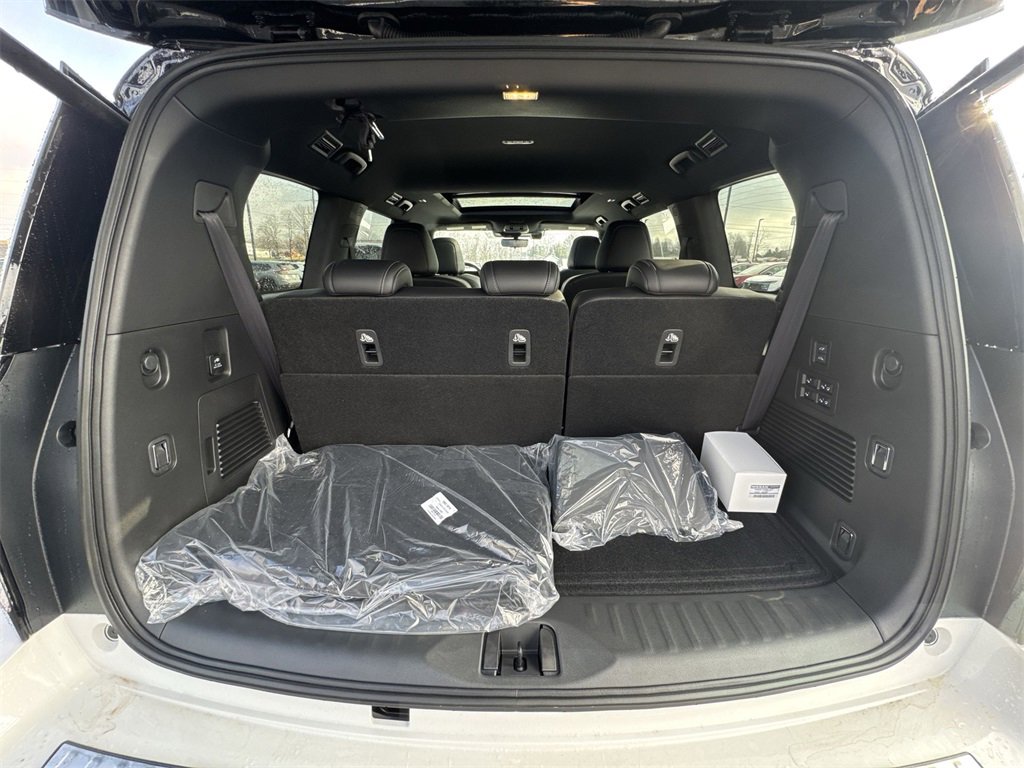 New 2026 Nissan Armada PRO-4X image 25