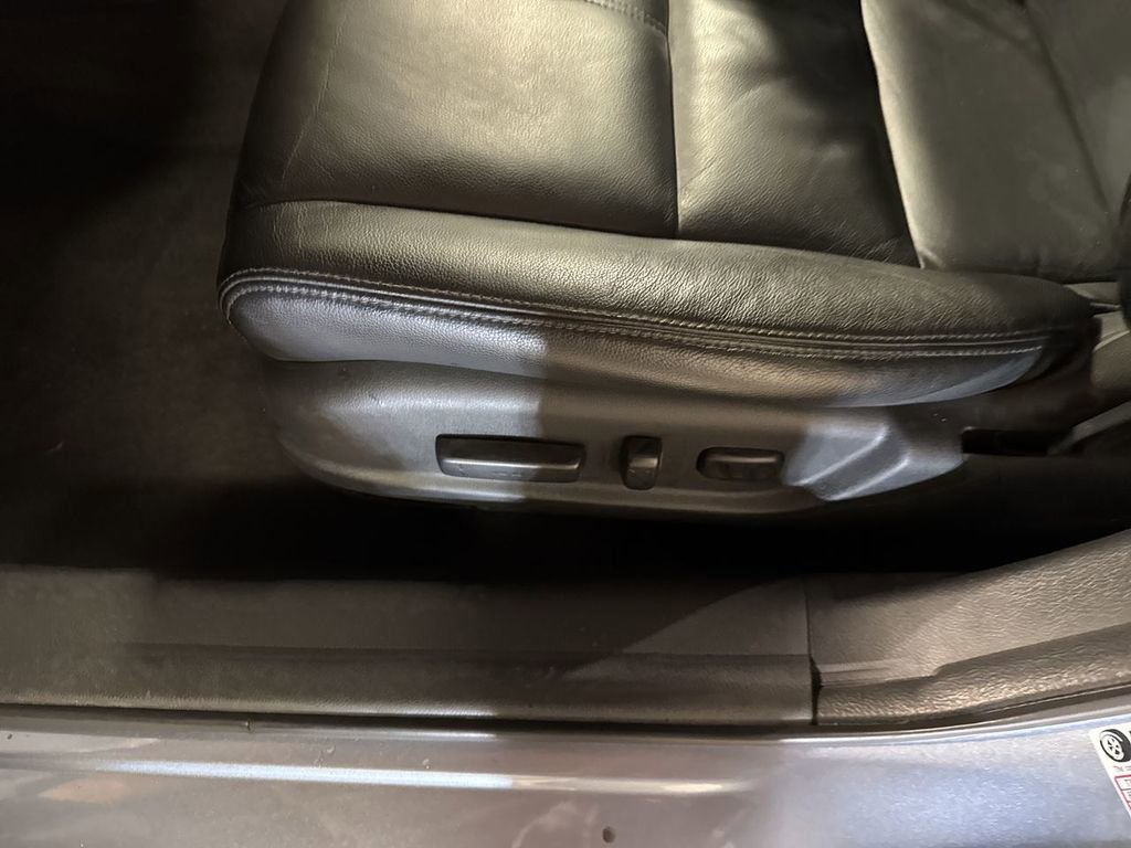 Used 2010 Honda Crosstour EX-L image 10