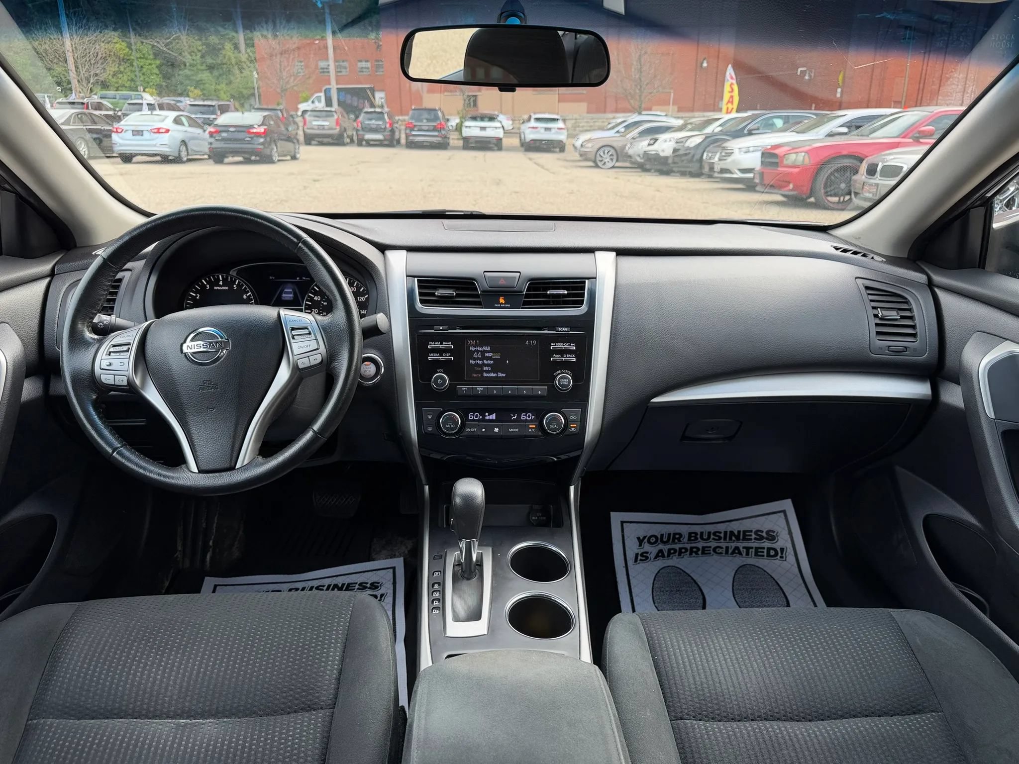 Used 2015 Nissan Altima 2.5 SV FWD image 10