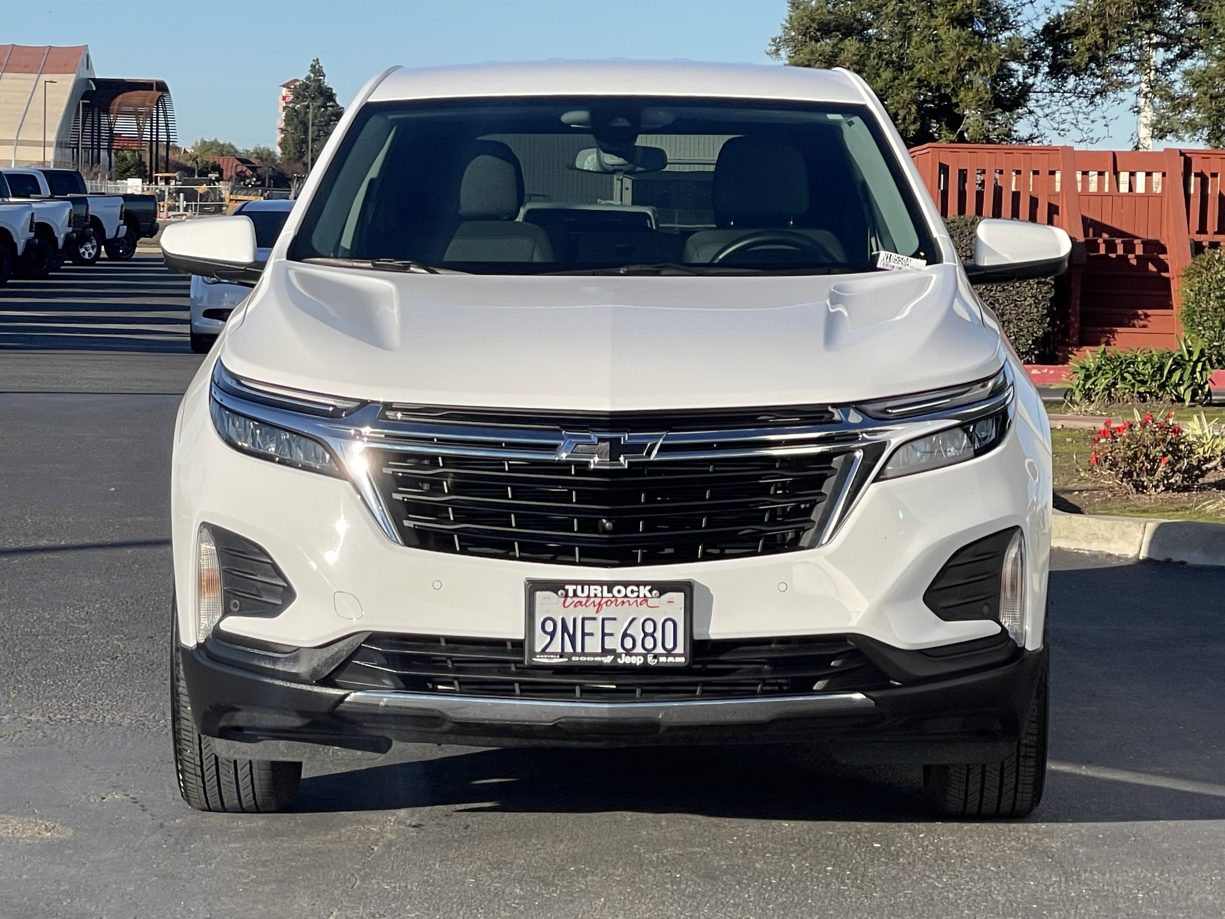 Used 2024 Chevrolet Equinox LT image 4