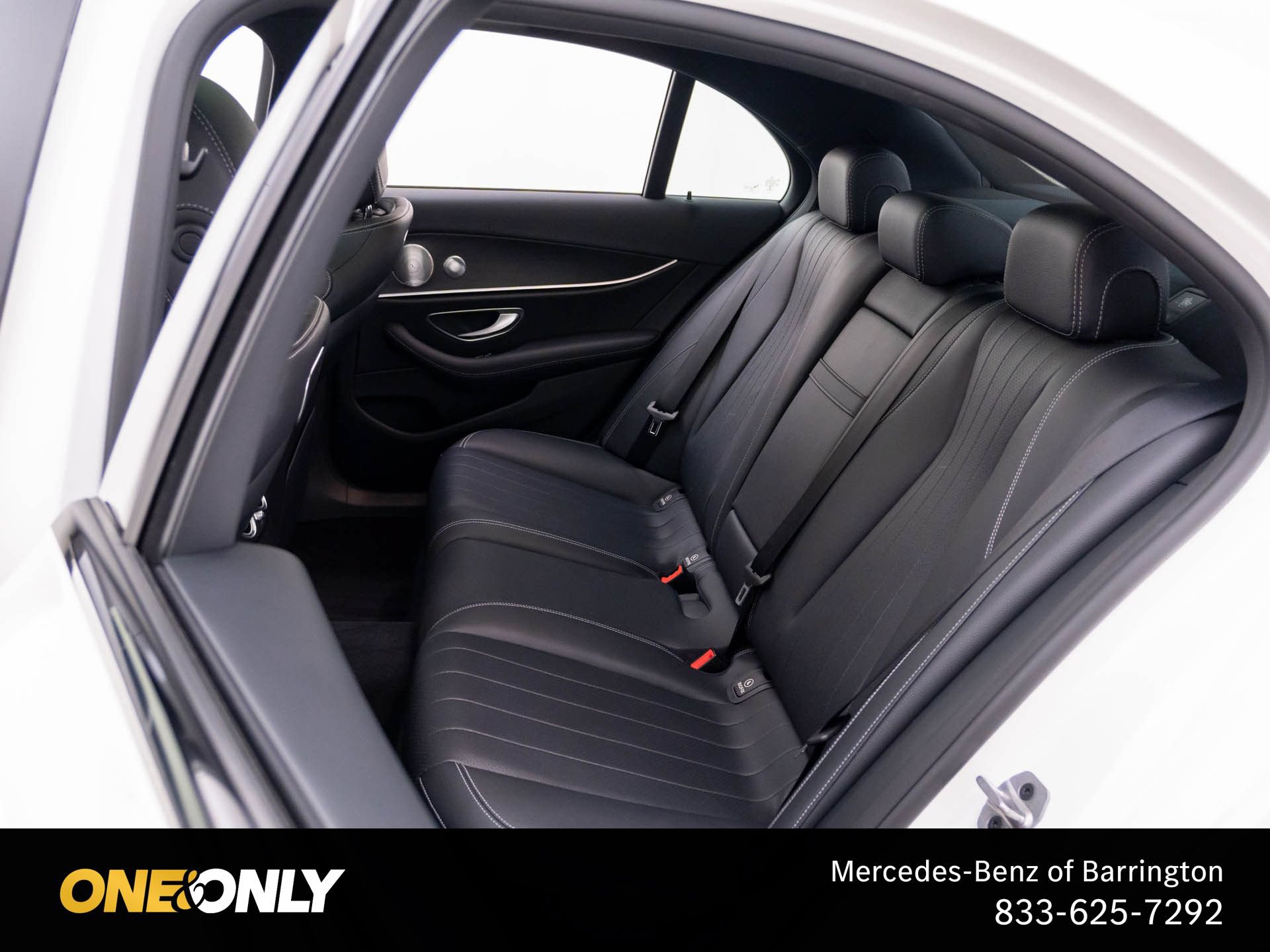 Used 2019 Mercedes-Benz E 300 4MATIC image 18