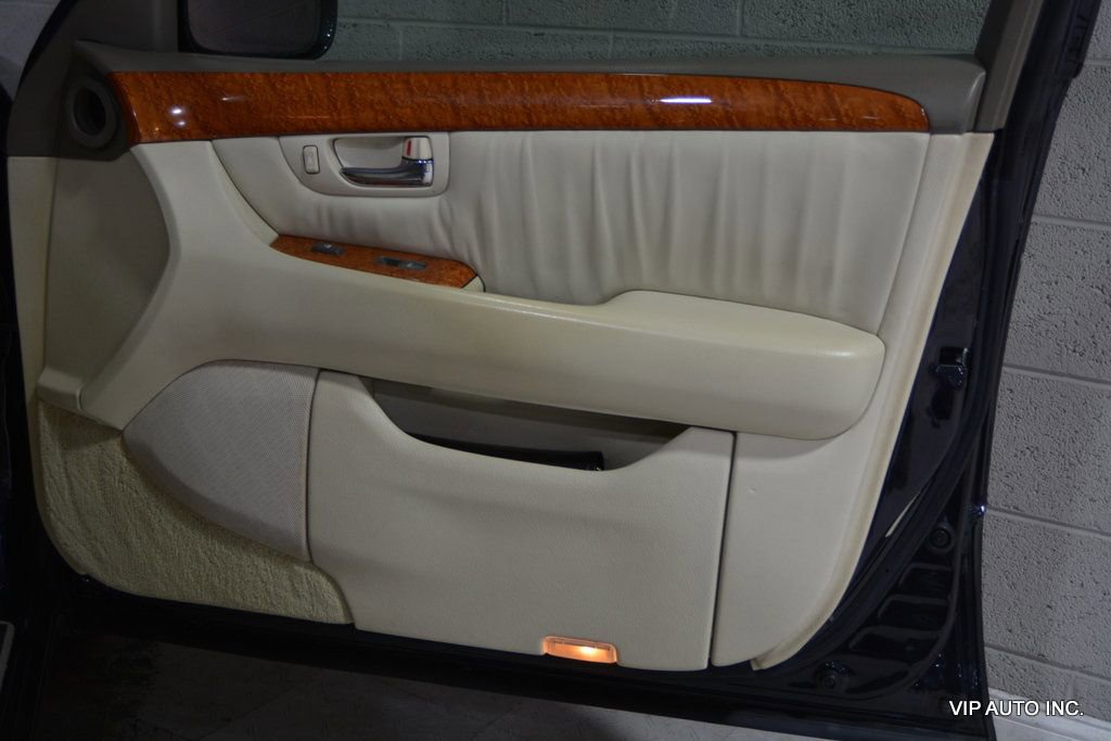 Used 2002 Lexus LS 430 image 8
