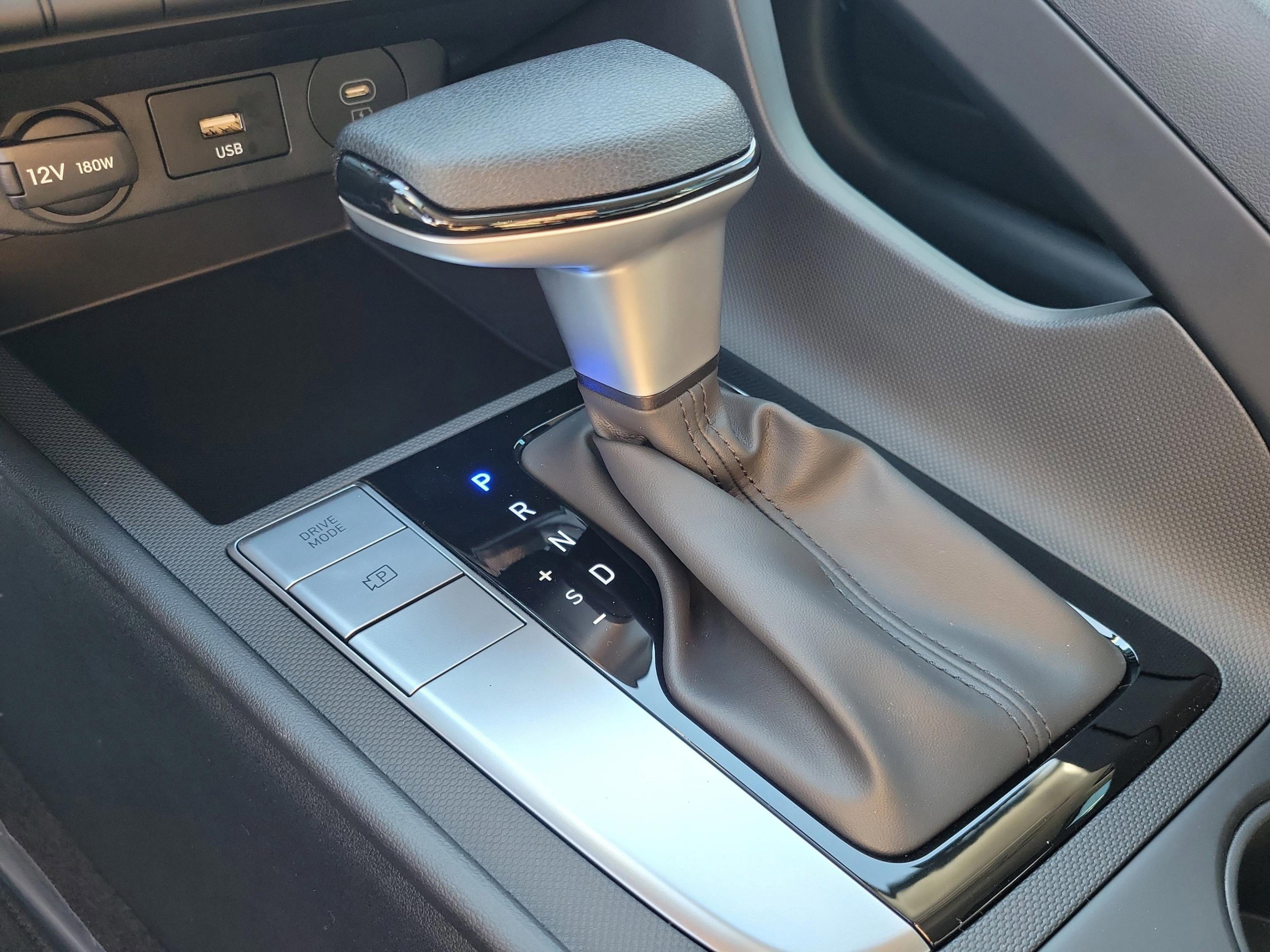 New 2026 Hyundai Elantra SE image 30