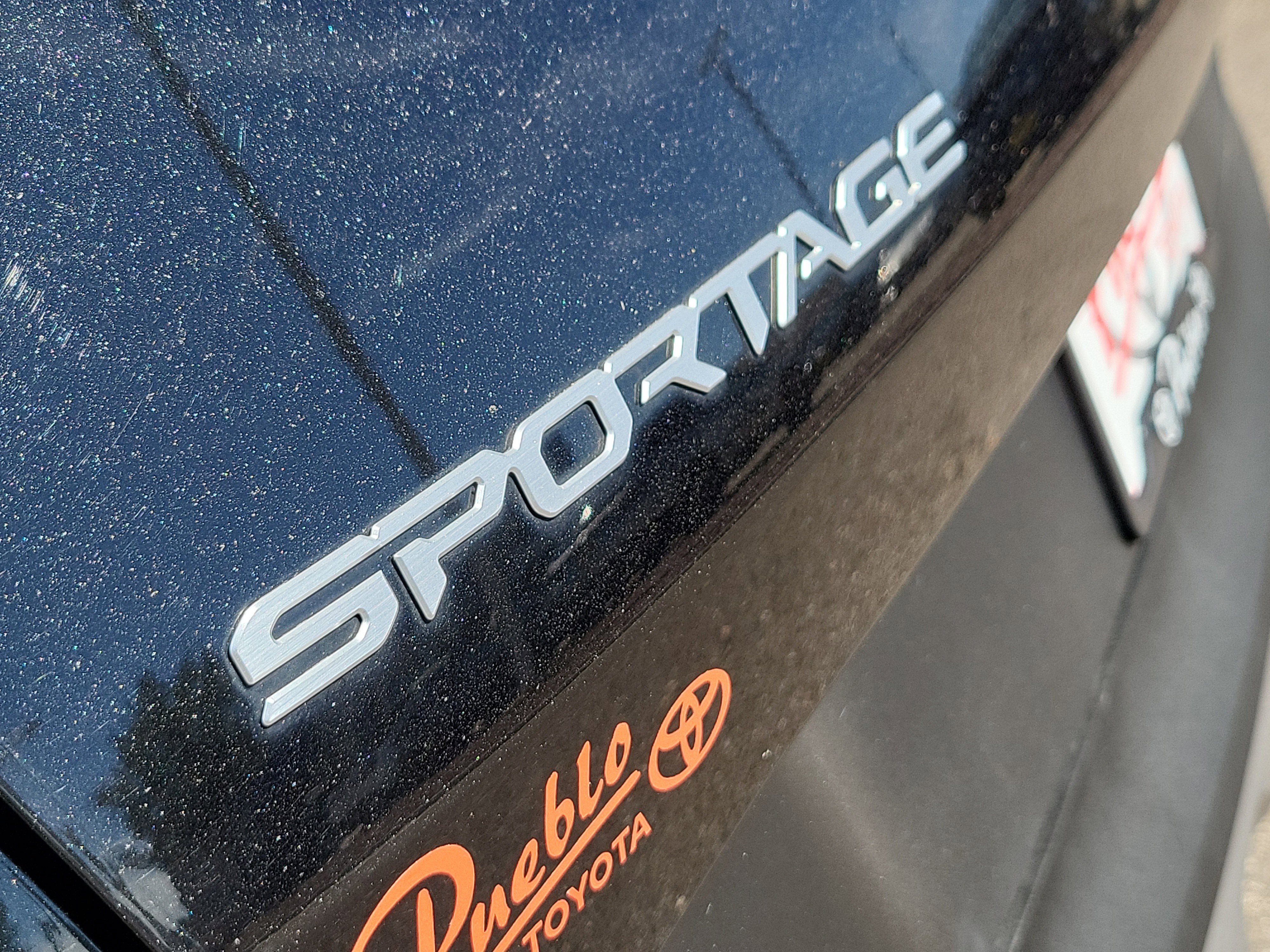 Used 2023 Kia Sportage LX image 11