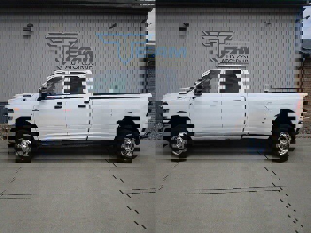 Used 2026 RAM 3500 Tradesman image 4