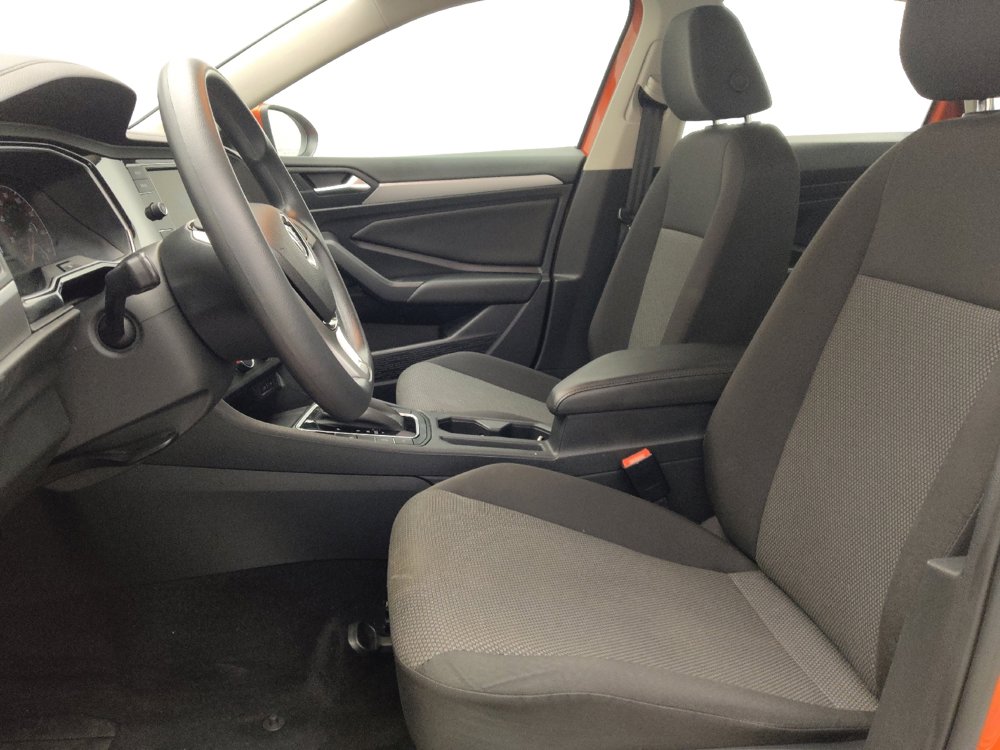 Used 2021 Volkswagen Jetta SE FWD image 17