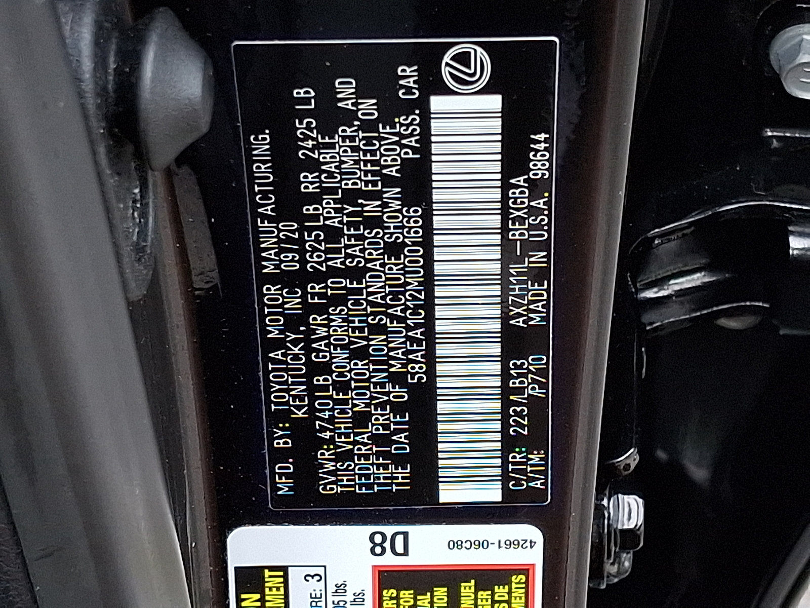 Certified 2021 Lexus ES 300h w/ Accessory Package FWD image 29