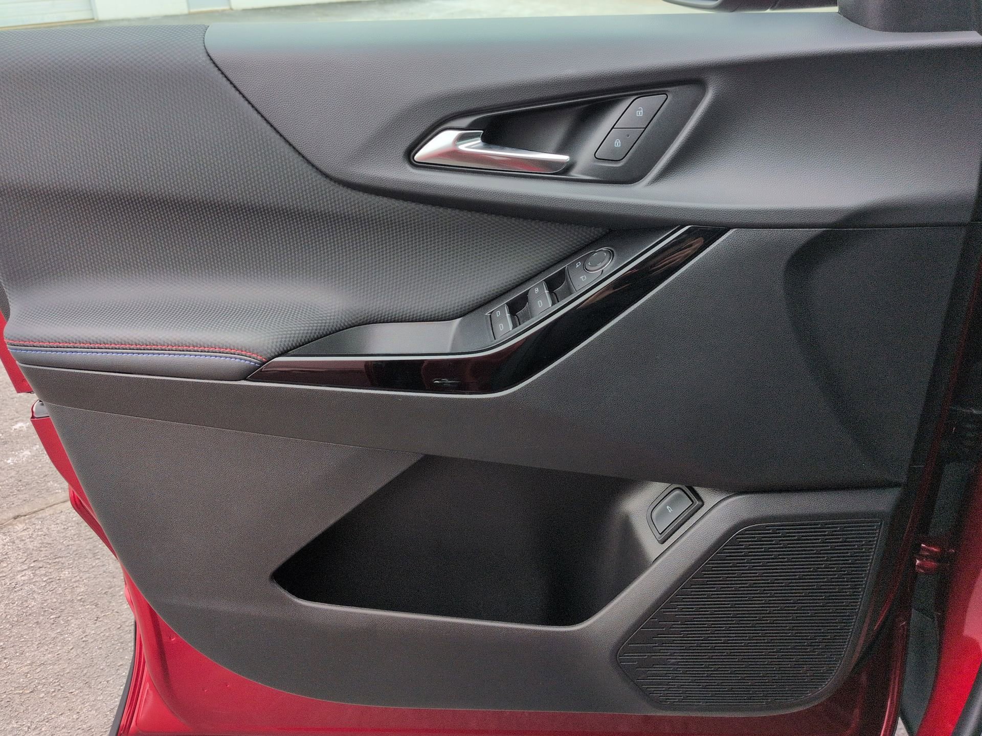 Certified 2026 Chevrolet Equinox RS w/ LPO, Floor Liner Package image 22