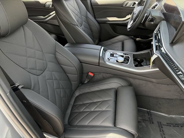 Used 2026 BMW X5 xDrive50e w/ Executive Package AWD/4WD image 11