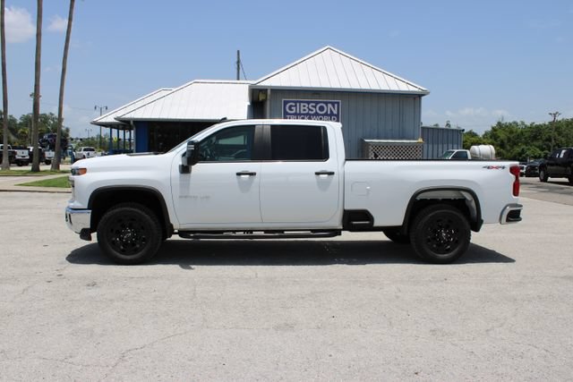 Used 2025 Chevrolet Silverado 2500 W/T w/ WT/CX Safety Package AWD/4WD image 6