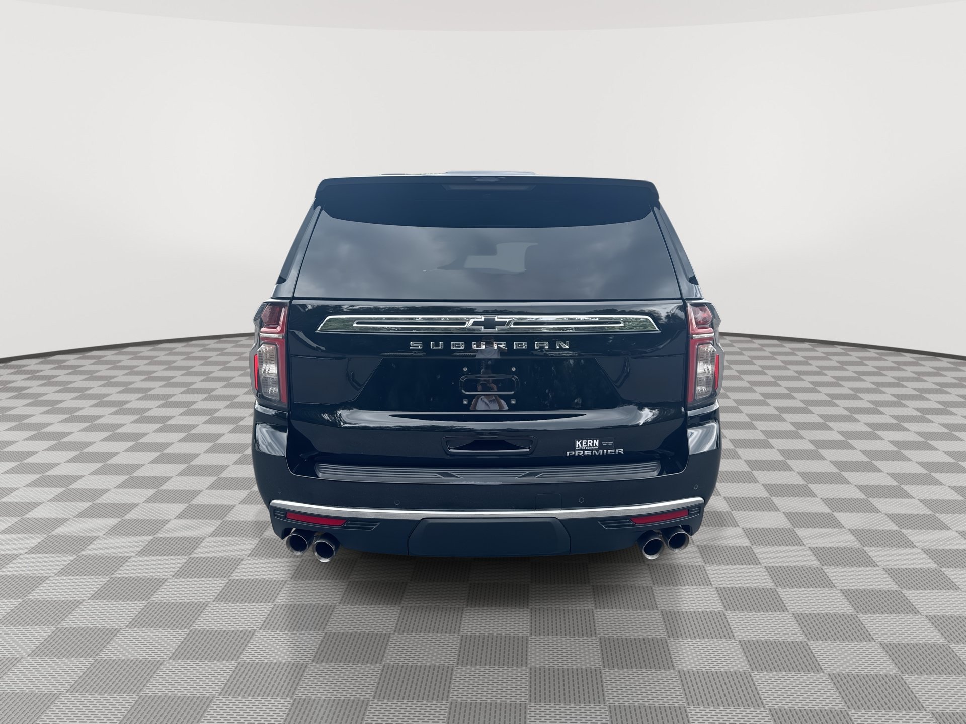 Certified 2024 Chevrolet Suburban Premier AWD/4WD image 7