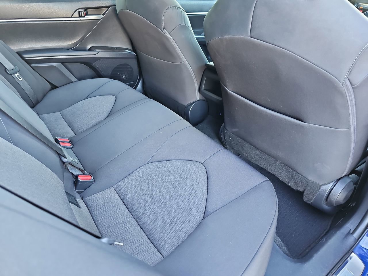 Used 2023 Toyota Camry LE FWD image 14