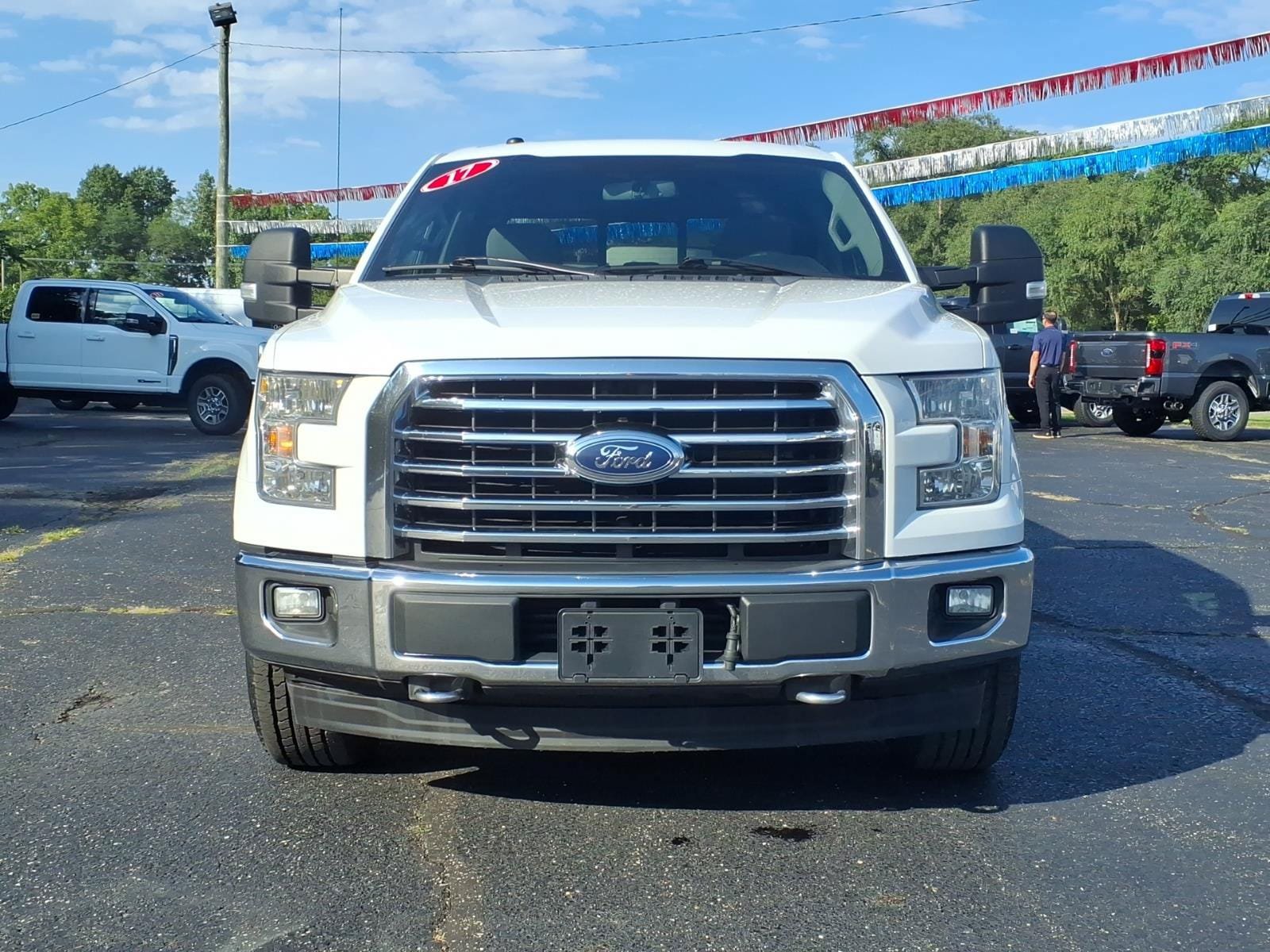 Used 2017 Ford F150 XLT w/ Equipment Group 302A Luxury AWD/4WD image 2