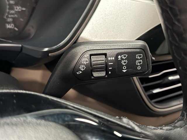 Certified 2022 Ford Escape SEL FWD image 19
