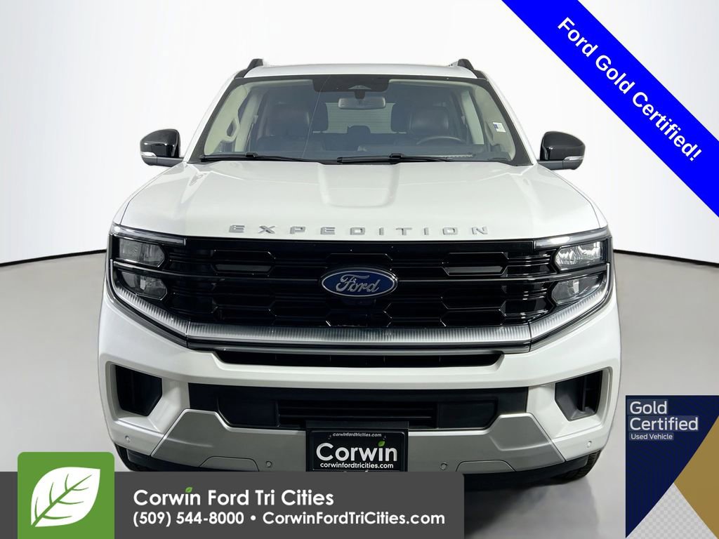 Certified 2025 Ford Expedition Max Platinum AWD/4WD image 4