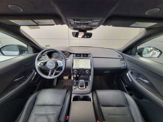 Used 2024 Jaguar E-PACE R-Dynamic SE image 20