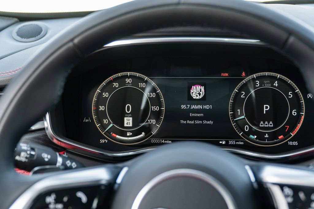 Used 2025 Jaguar F-PACE R-Dynamic S AWD/4WD image 13
