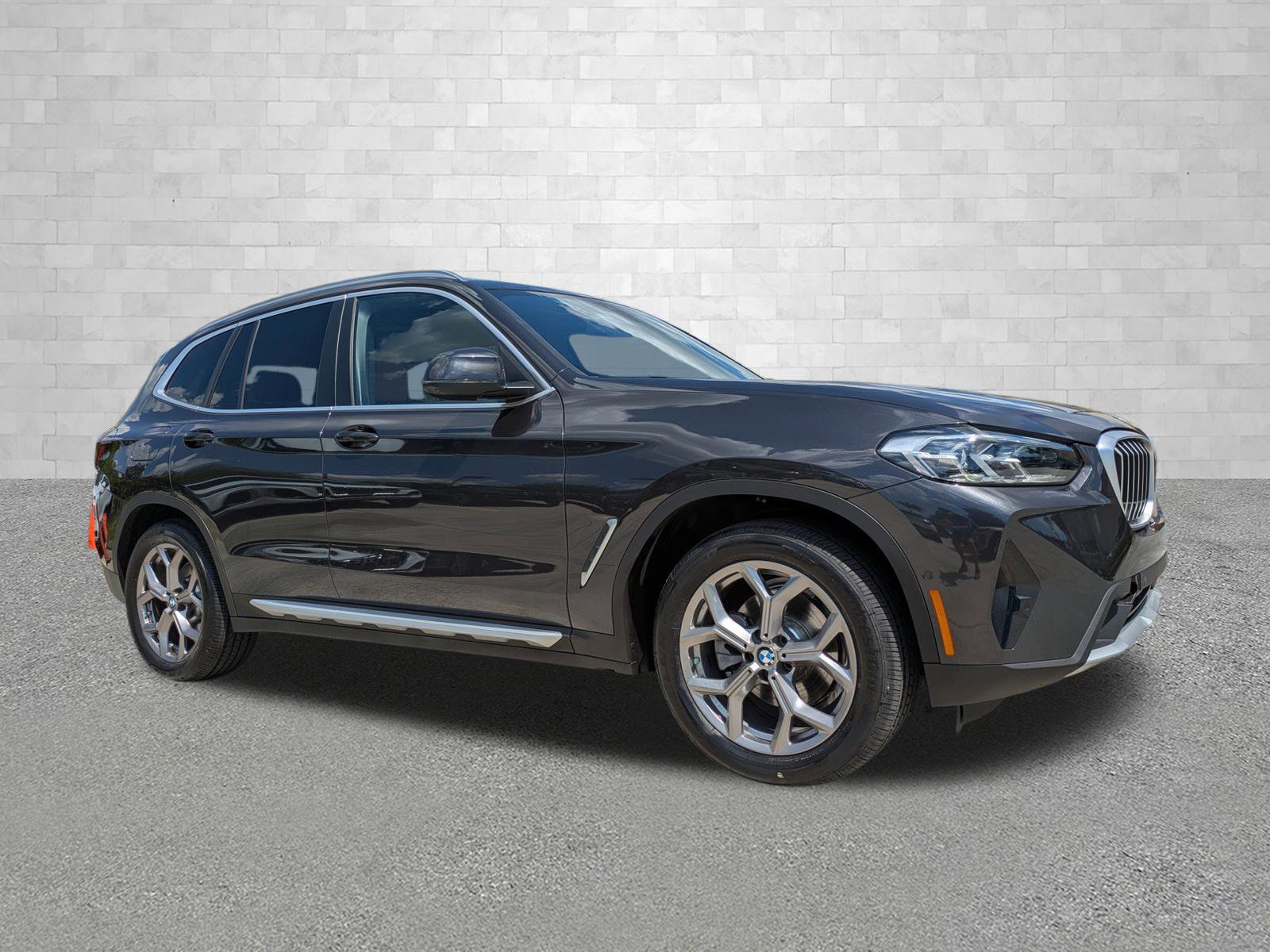 Used 2023 BMW X3 xDrive30i w/ Convenience Package w/ZPA AWD/4WD image 1