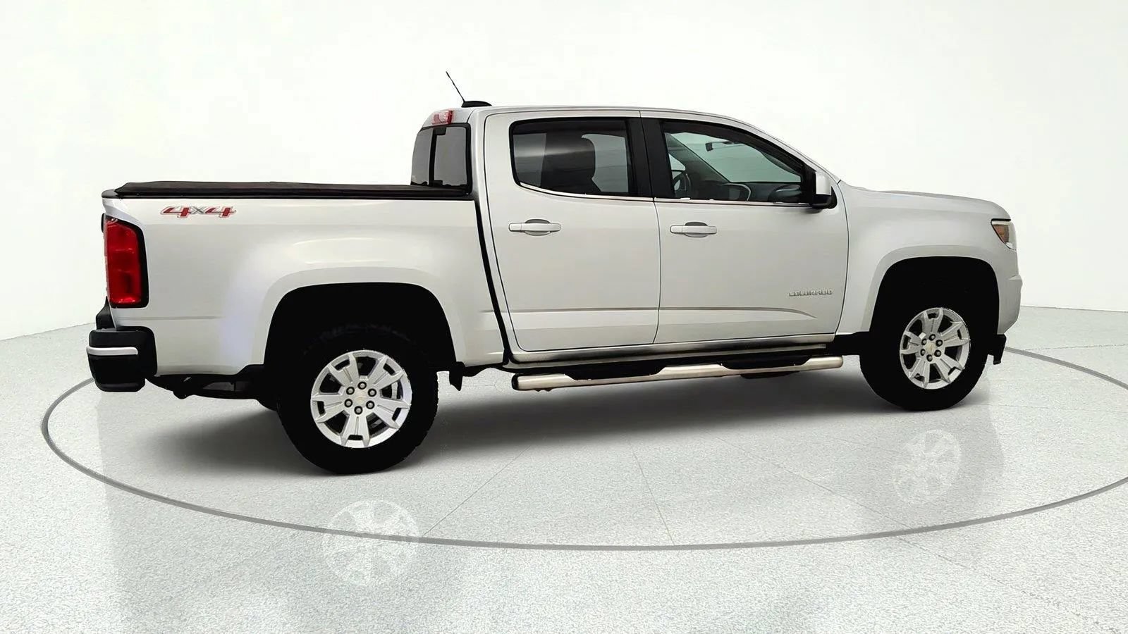 Used 2017 Chevrolet Colorado LT w/ LT Convenience Package AWD/4WD image 6