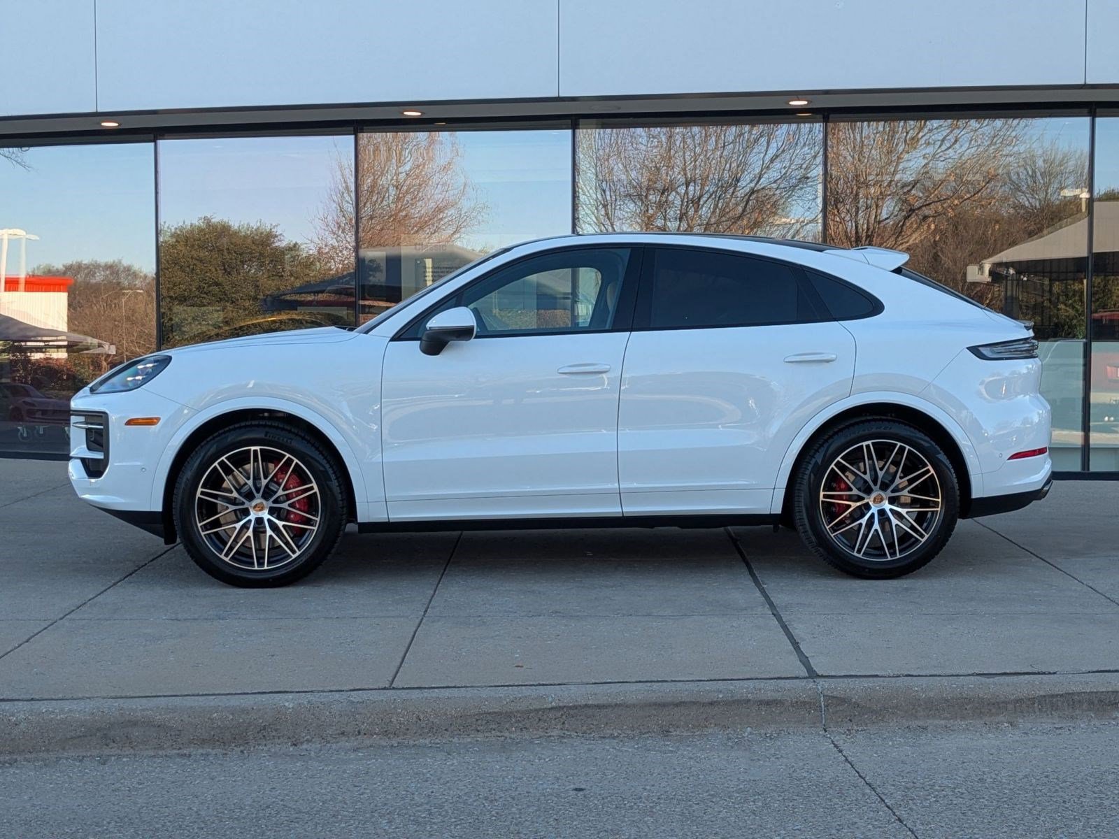 New 2026 Porsche Cayenne S image 2