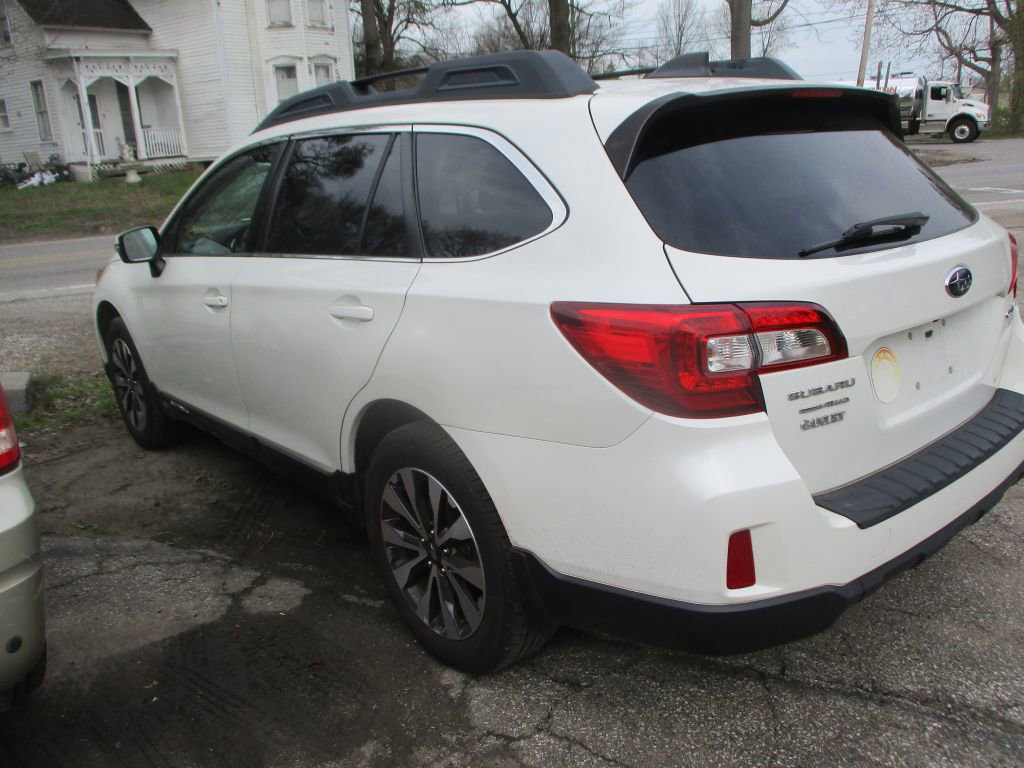 Used 2017 Subaru Outback 2.5i Limited w/ Popular Package #5 AWD/4WD image 6