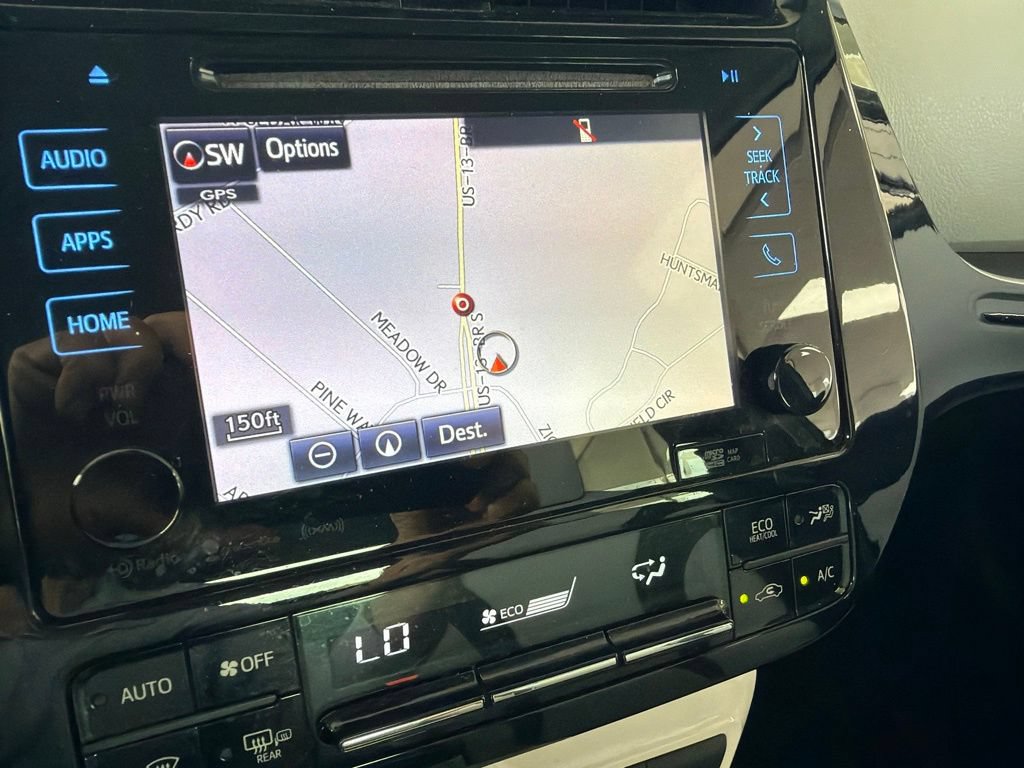 Used 2016 Toyota Prius Three Touring FWD image 25