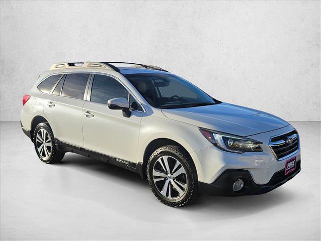 Used 2018 Subaru Outback 2.5i Limited image 3