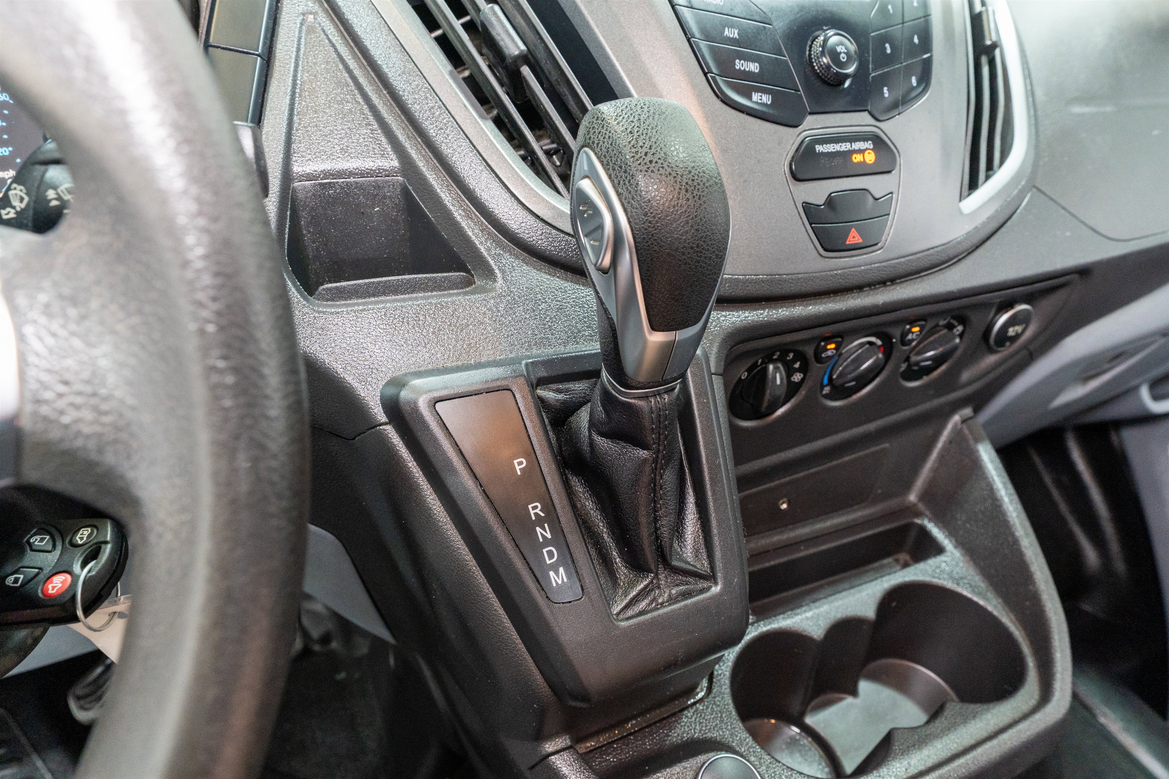 Used 2019 Ford Transit 150 130 Low Roof RWD image 19