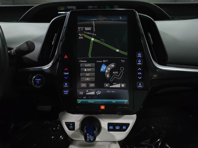 Used 2018 Toyota Prius Prime Advanced image 26