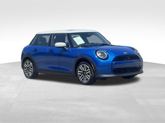 Used 2026 MINI Cooper 4-Door Hardtop FWD image 1
