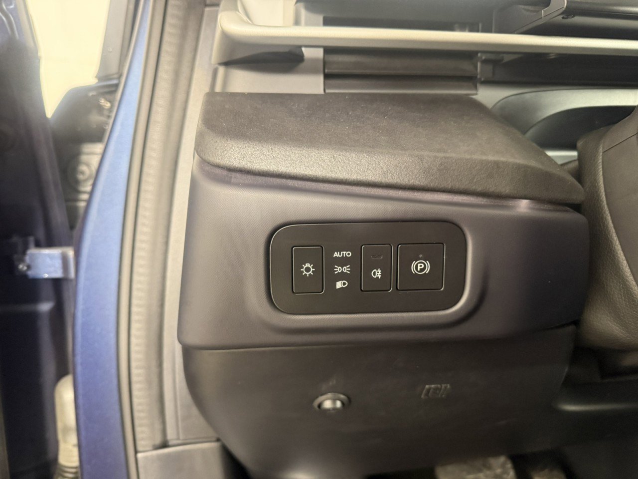 Used 2023 Fisker Ocean One image 24