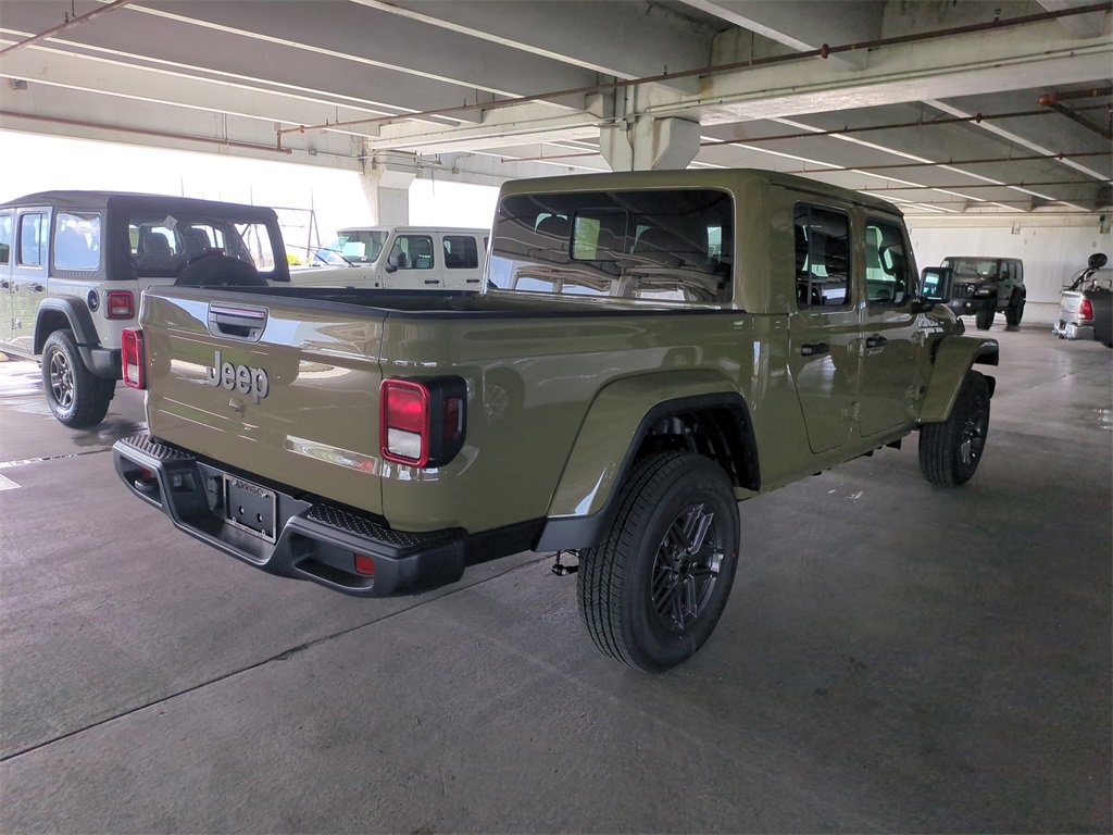 New 2025 Jeep Gladiator Sport image 5