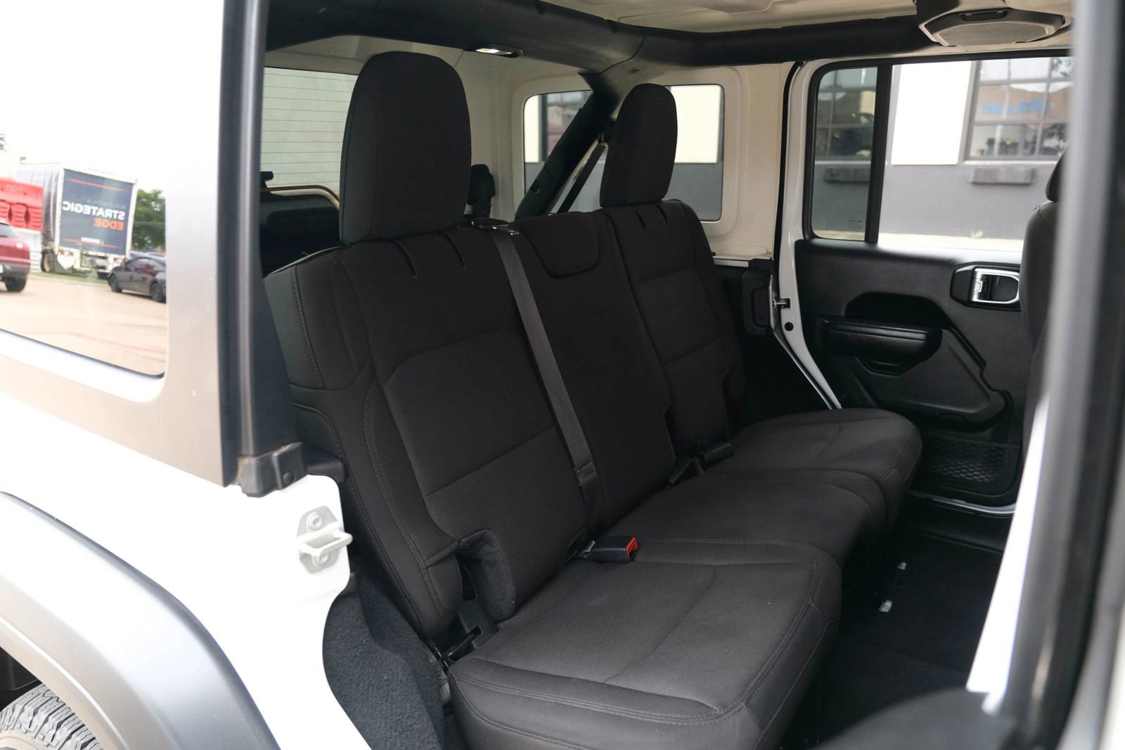 Used 2023 Jeep Wrangler Unlimited Sport image 23