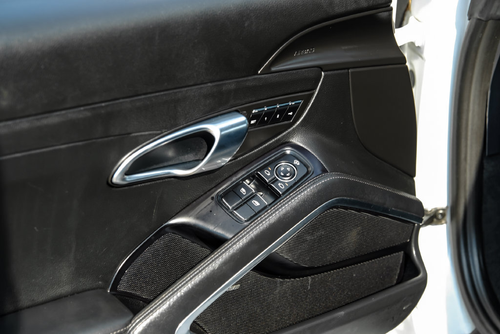 Used 2018 Porsche 718 Boxster GTS RWD image 47