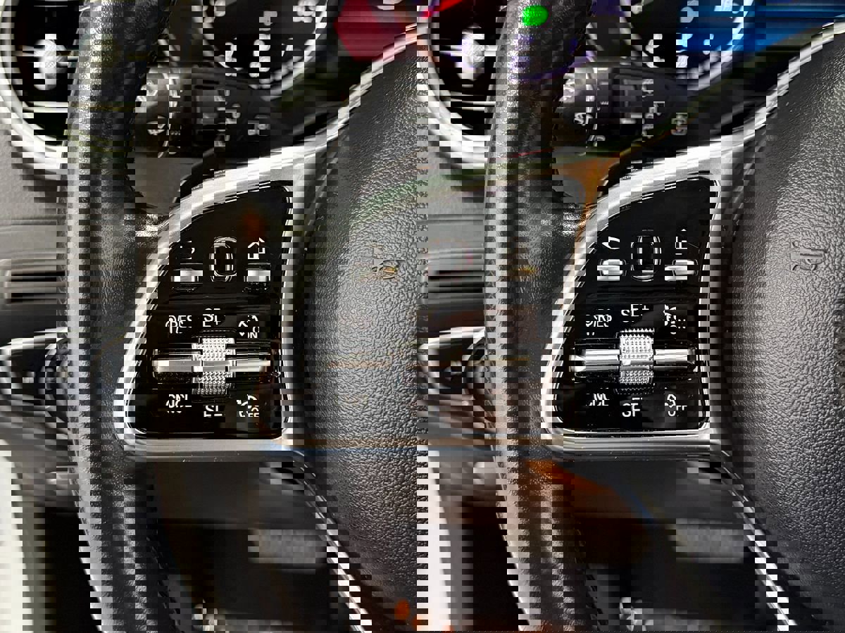 Used 2020 Mercedes-Benz GLC 300 4MATIC image 18