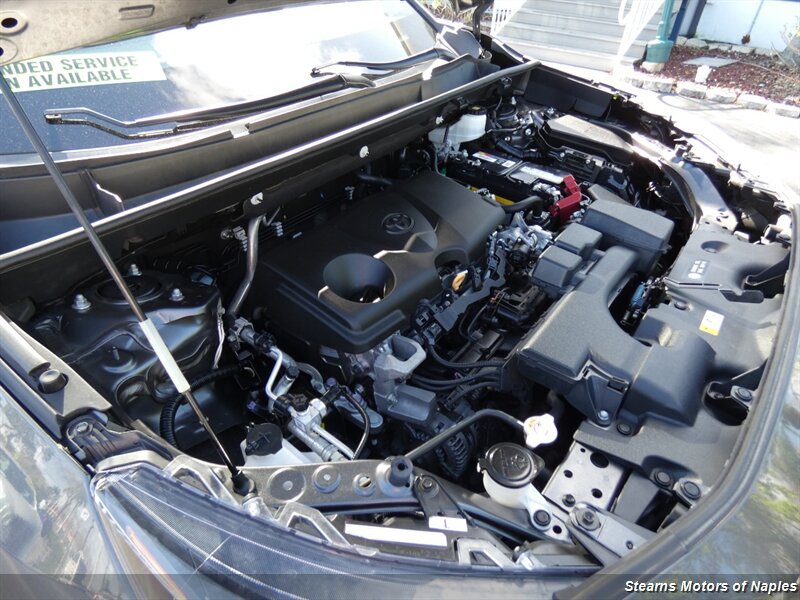 Used 2023 Toyota RAV4 XLE w/ Convenience Package FWD image 7