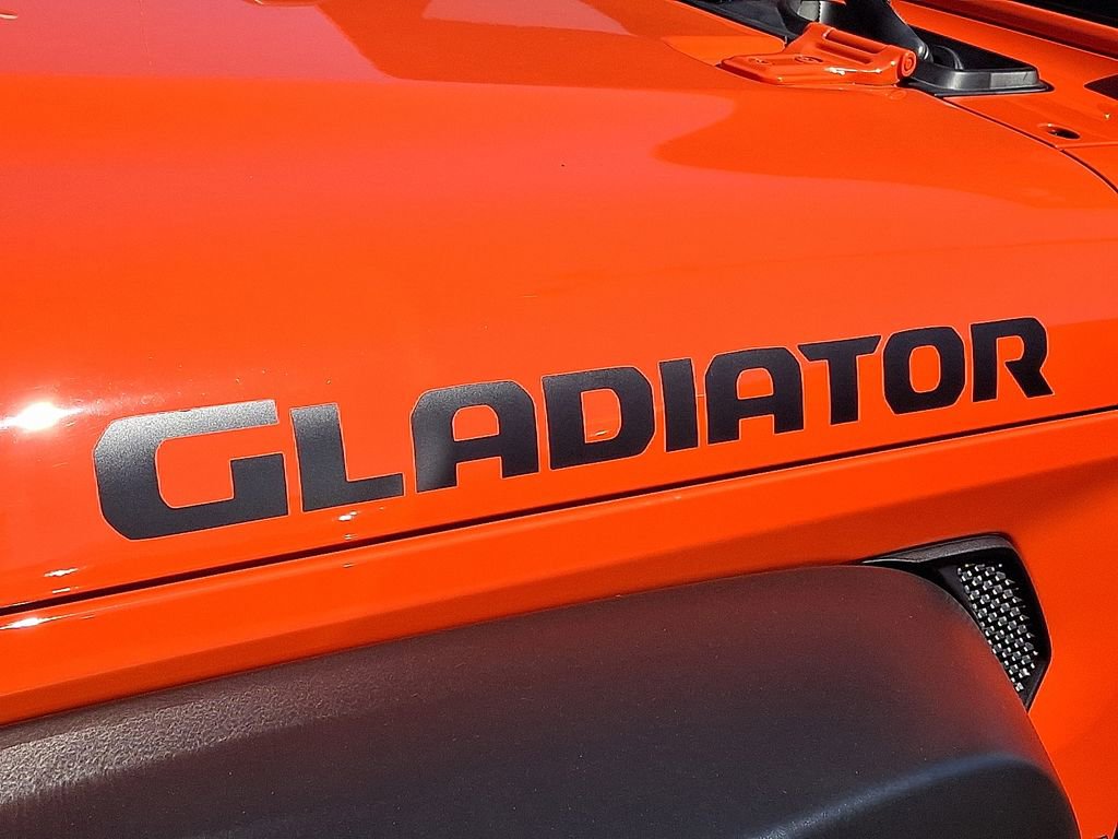 Used 2020 Jeep Gladiator Sport w/ Quick Order Package 24S image 12