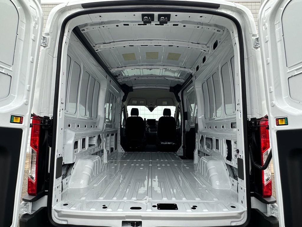 New 2026 Ford Transit 350 148 Medium Roof RWD image 24
