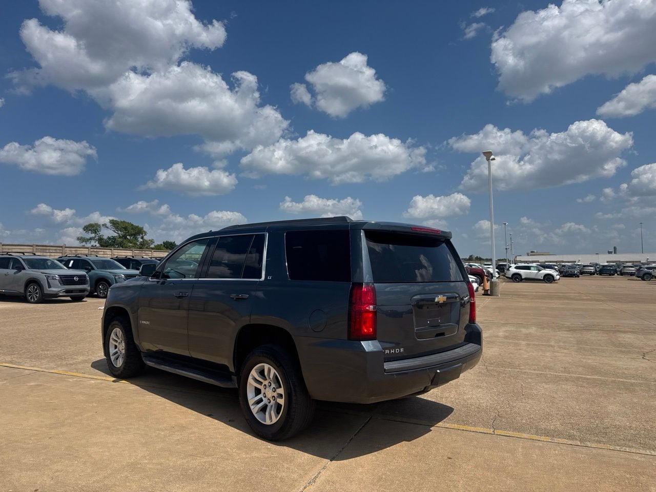 Used 2020 Chevrolet Tahoe LT AWD/4WD image 13
