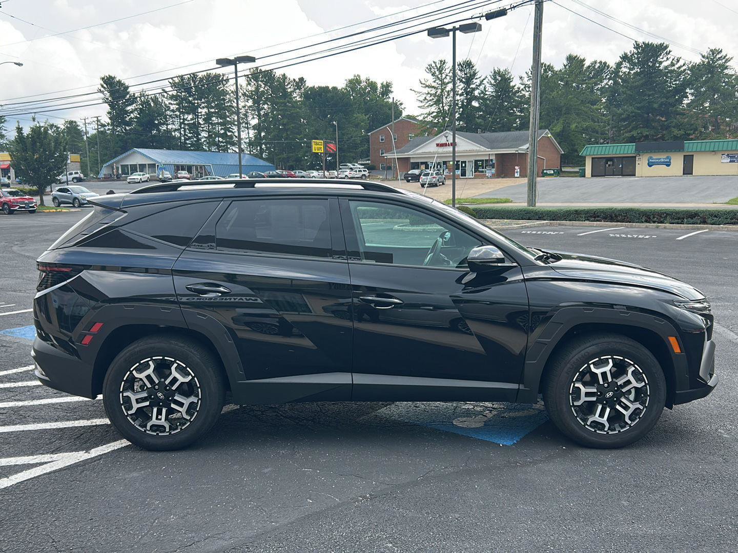 Certified 2025 Hyundai Tucson XRT AWD/4WD image 11