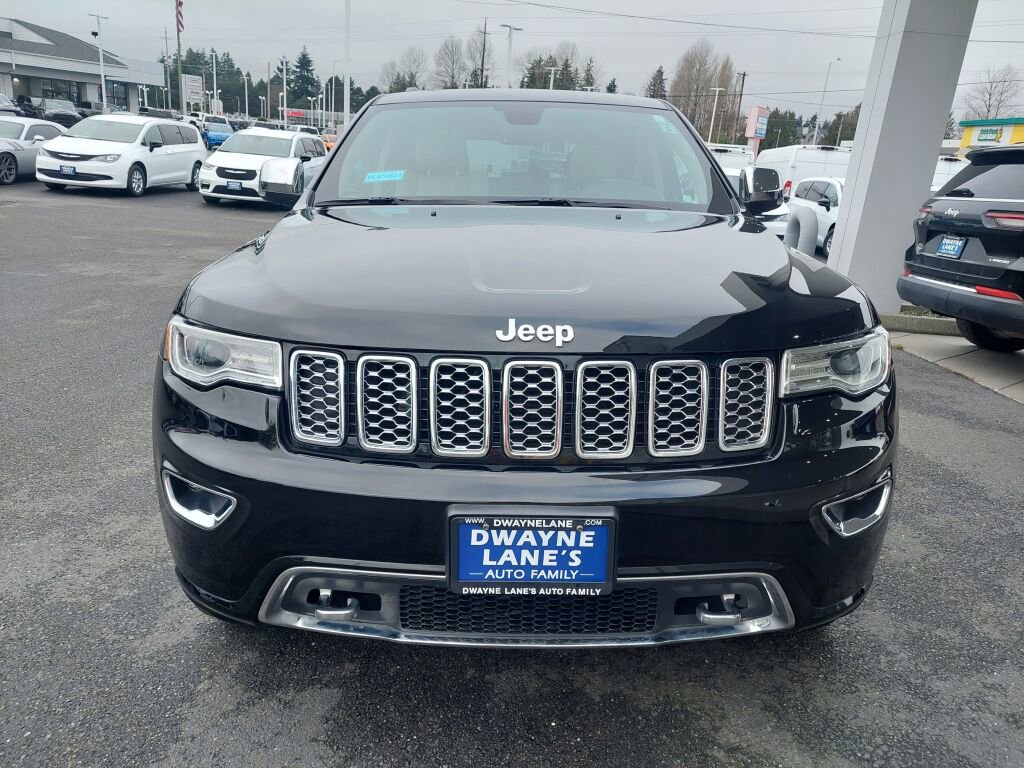 Used 2017 Jeep Grand Cherokee Overland image 2