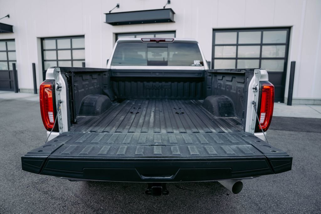 Used 2021 GMC Sierra 2500 SLT w/ SLT Convenience Package image 8