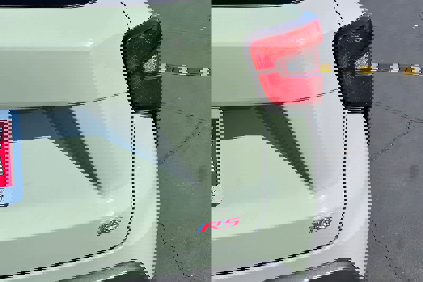 Used 2024 Chevrolet Trax RS image 28