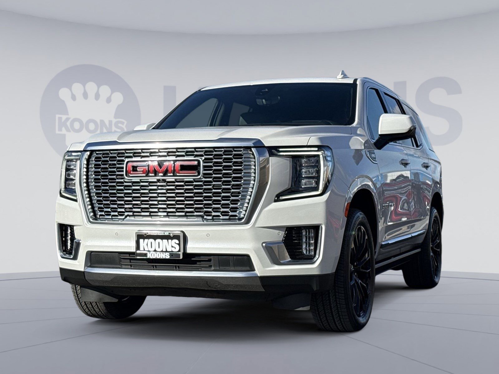 Used 2022 GMC Yukon Denali w/ Denali Premium Package