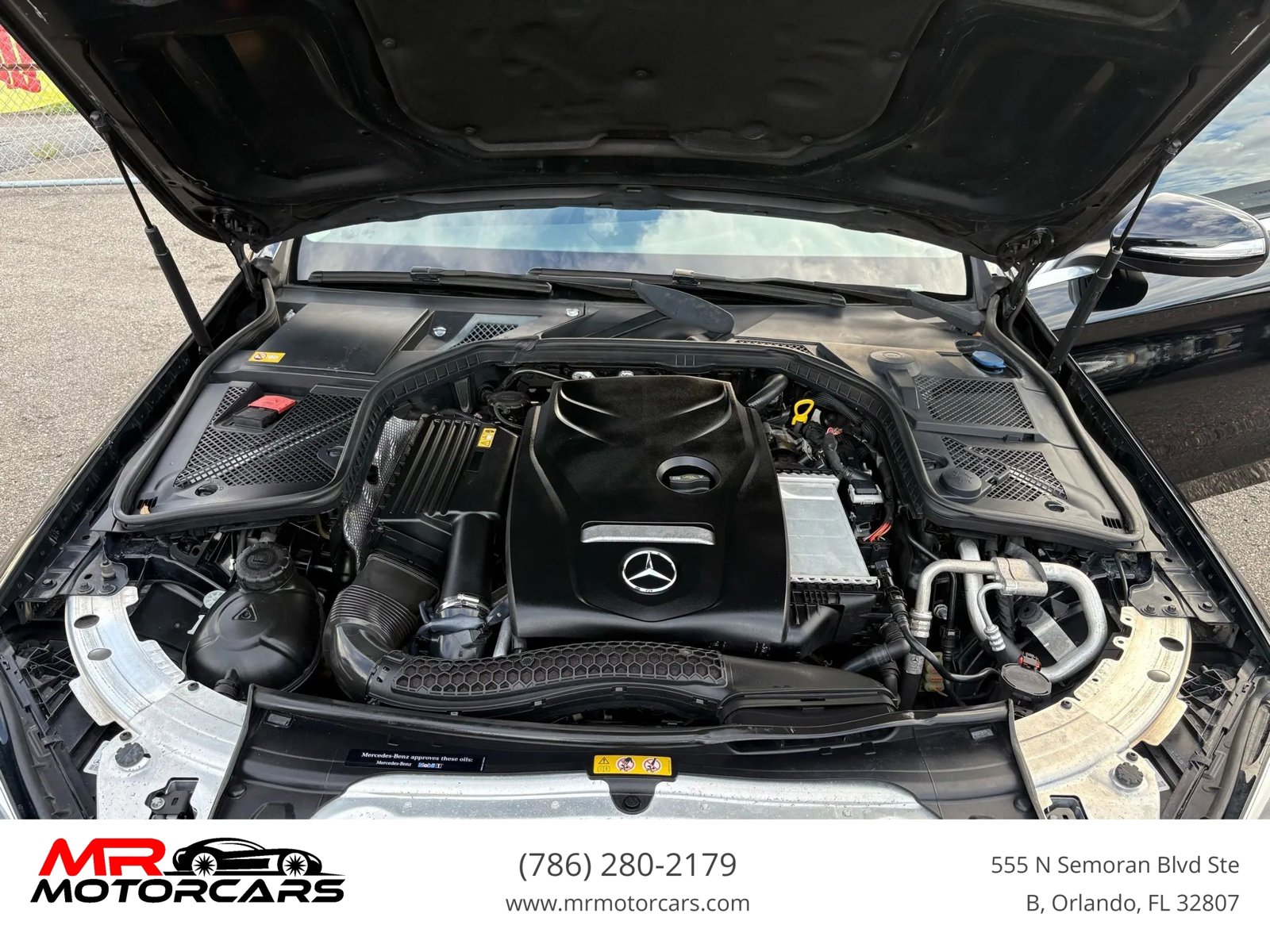 Used 2015 Mercedes-Benz C 300 Sedan image 16