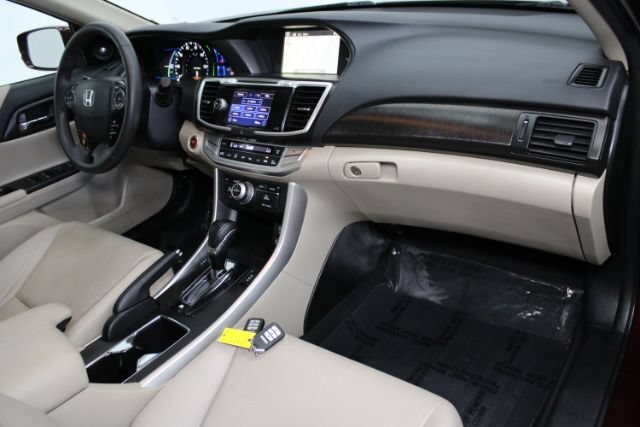 Used 2015 Honda Accord Touring image 27