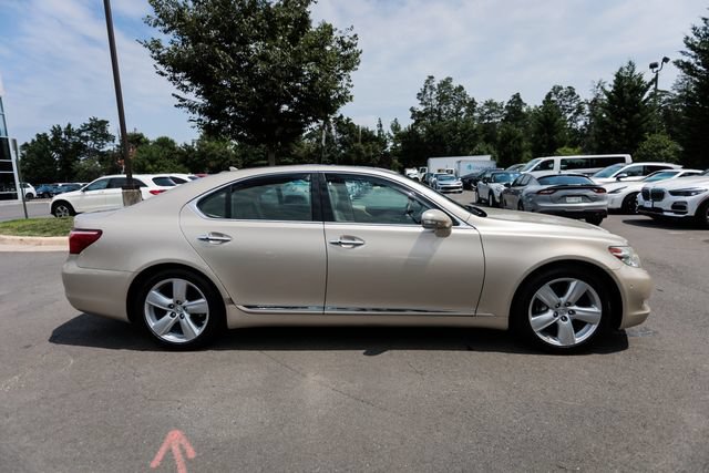 Used 2010 Lexus LS 460 RWD image 10