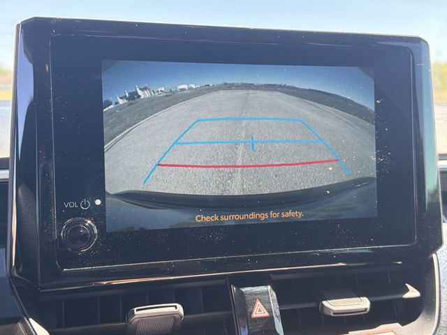 Used 2025 Toyota Corolla LE image 14