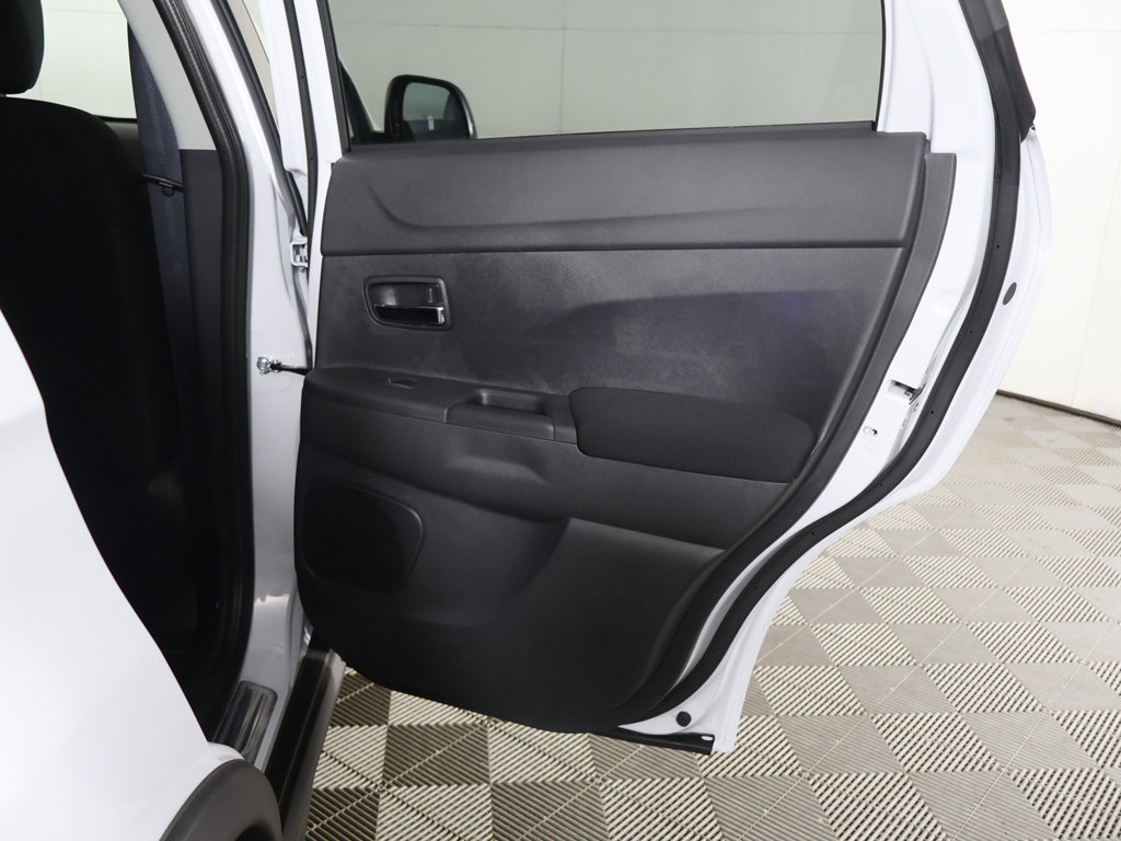 New 2027 Mitsubishi Outlander Sport LE FWD image 22